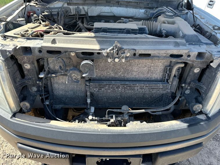 image for item EQ4676 2012 Ford F150 SuperCab pickup truck