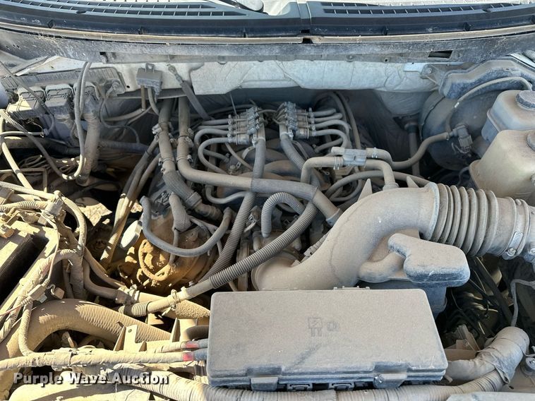 image for item EQ4676 2012 Ford F150 SuperCab pickup truck