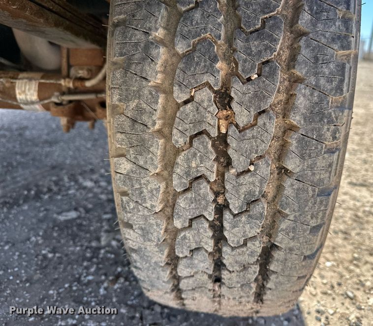 image for item EQ4676 2012 Ford F150 SuperCab pickup truck