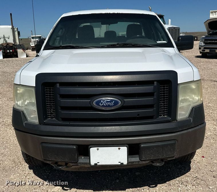 image for item EQ4677 2012 Ford F150 SuperCab pickup truck