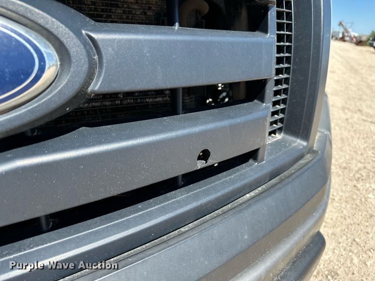 image for item EQ4677 2012 Ford F150 SuperCab pickup truck