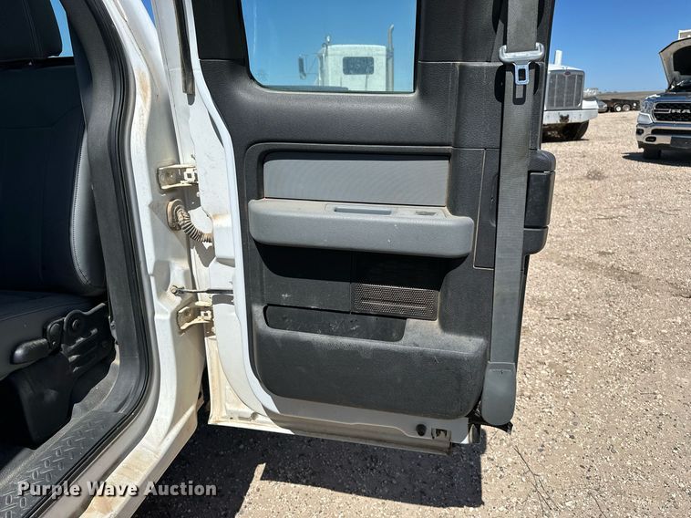 image for item EQ4677 2012 Ford F150 SuperCab pickup truck