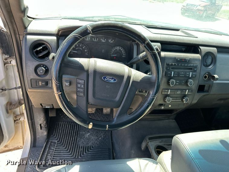 image for item EQ4677 2012 Ford F150 SuperCab pickup truck