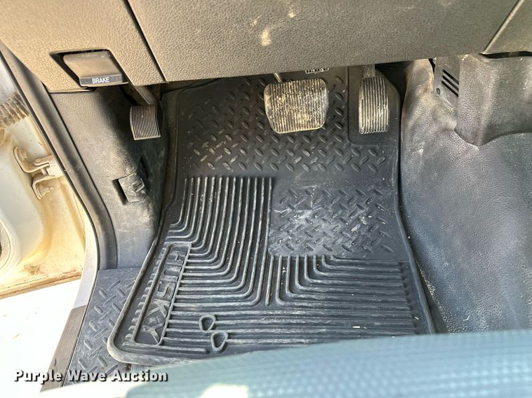 image for item EQ4677 2012 Ford F150 SuperCab pickup truck