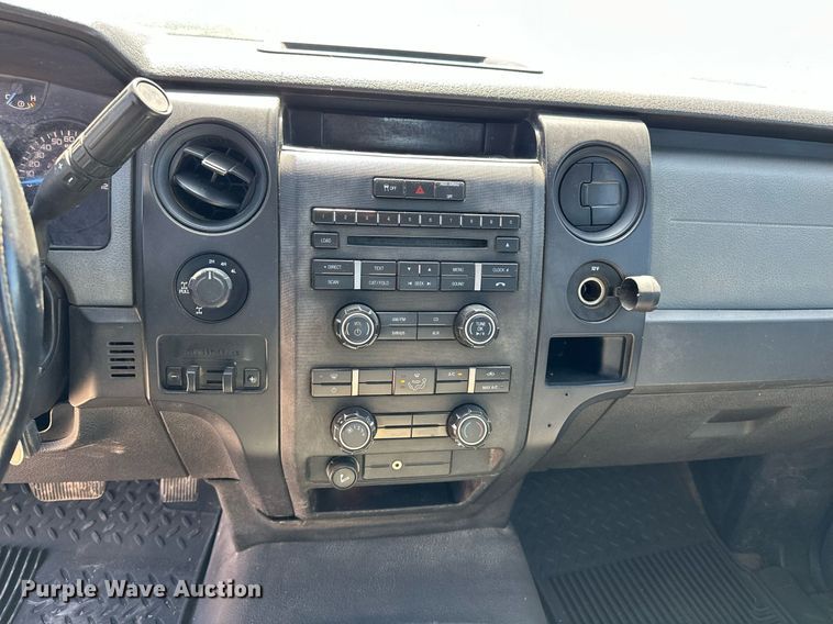 image for item EQ4677 2012 Ford F150 SuperCab pickup truck