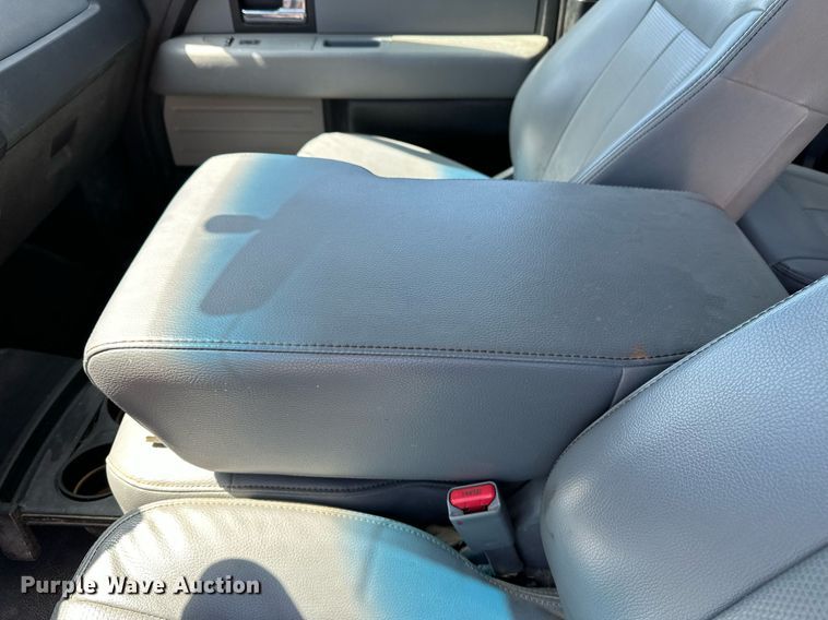 image for item EQ4677 2012 Ford F150 SuperCab pickup truck