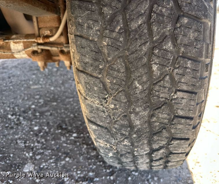 image for item EQ4677 2012 Ford F150 SuperCab pickup truck