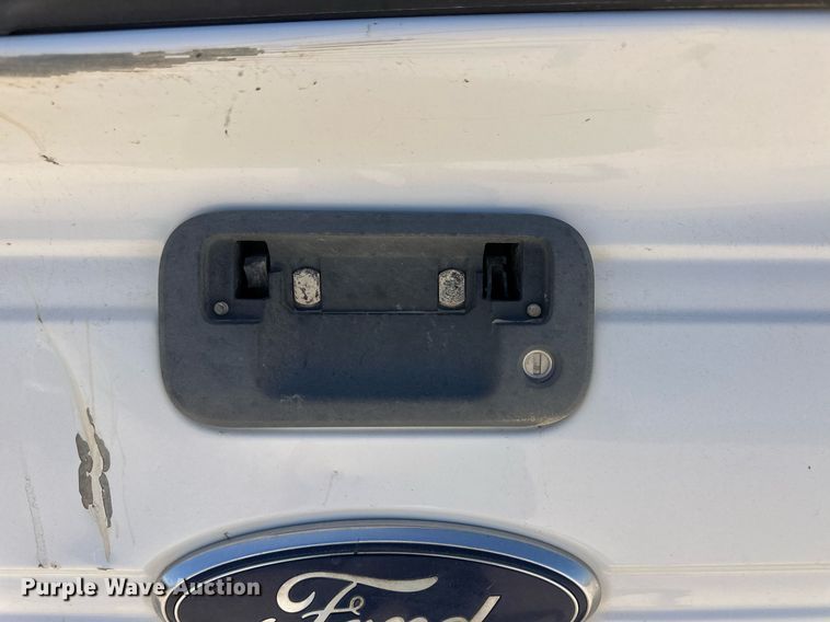 image for item EQ4680 2013 Ford F150 SuperCab pickup truck