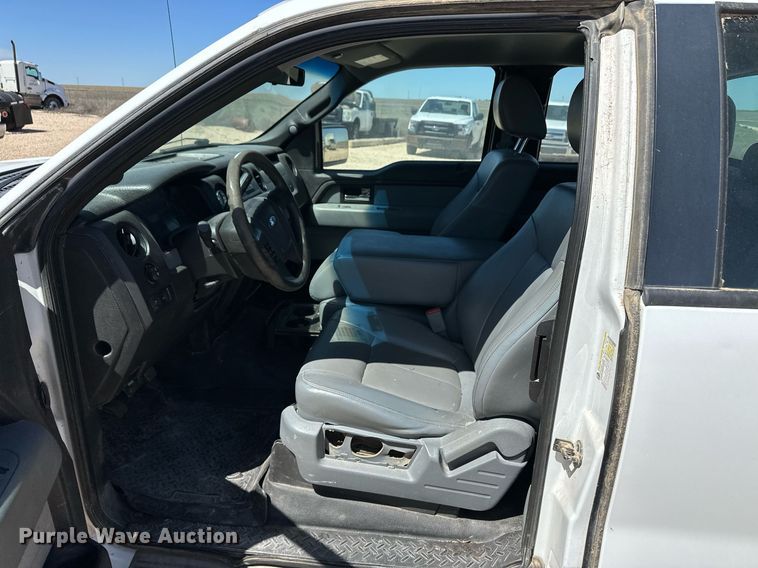 image for item EQ4680 2013 Ford F150 SuperCab pickup truck