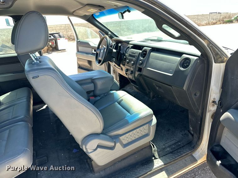 image for item EQ4680 2013 Ford F150 SuperCab pickup truck