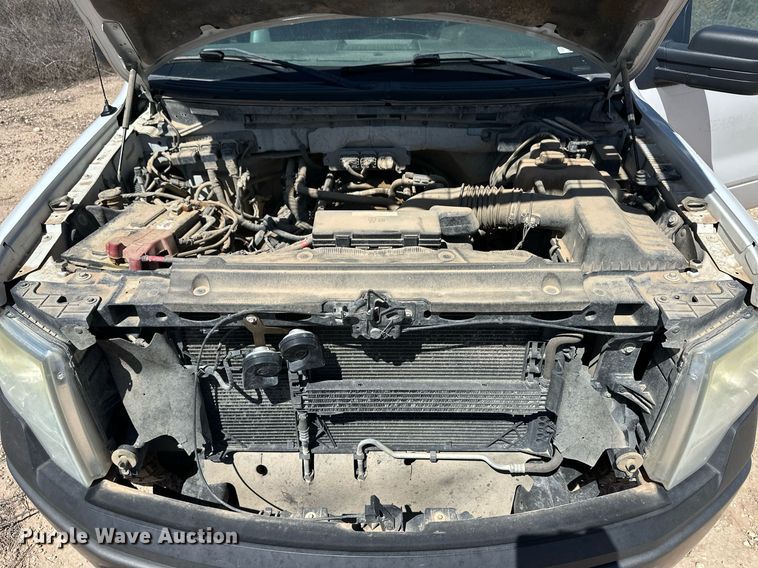 image for item EQ4680 2013 Ford F150 SuperCab pickup truck