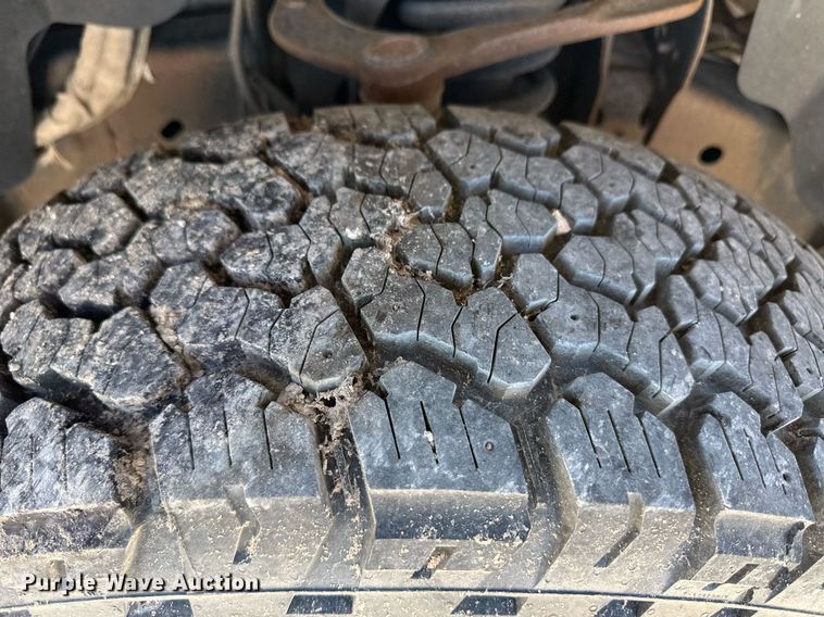 image for item EQ4680 2013 Ford F150 SuperCab pickup truck