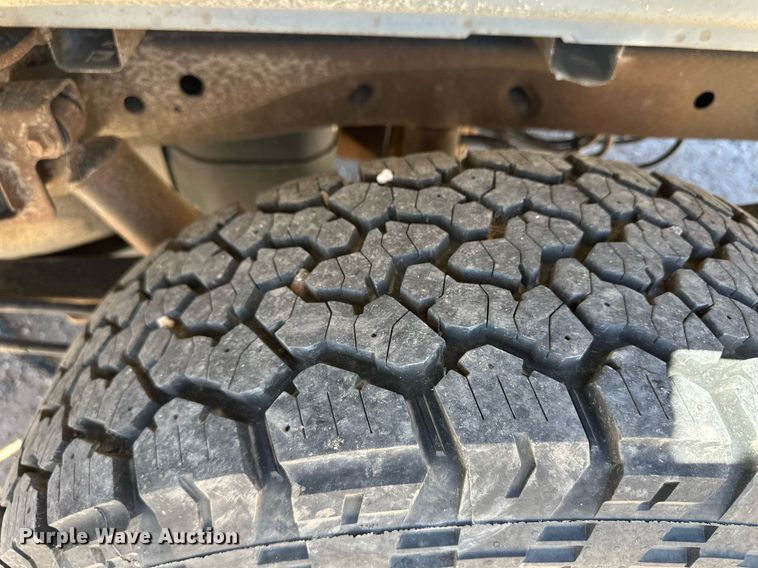 image for item EQ4680 2013 Ford F150 SuperCab pickup truck