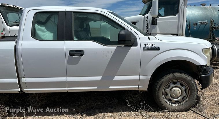 image for item EQ4683 2015 Ford F150 SuperCab pickup truck