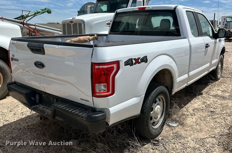 image for item EQ4683 2015 Ford F150 SuperCab pickup truck