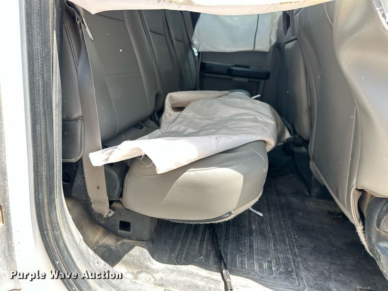 image for item EQ4683 2015 Ford F150 SuperCab pickup truck