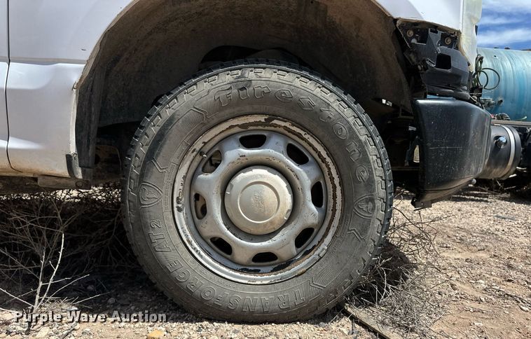 image for item EQ4683 2015 Ford F150 SuperCab pickup truck