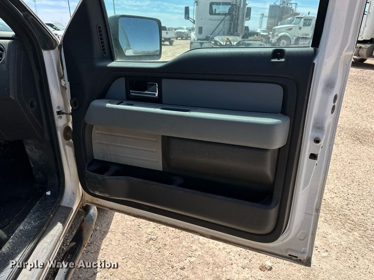 image for item EQ4699 2014 Ford F150 SuperCab pickup truck