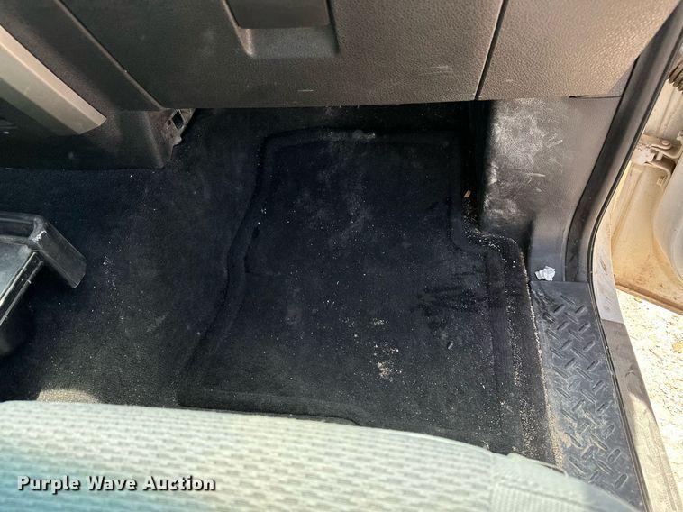 image for item EQ4699 2014 Ford F150 SuperCab pickup truck