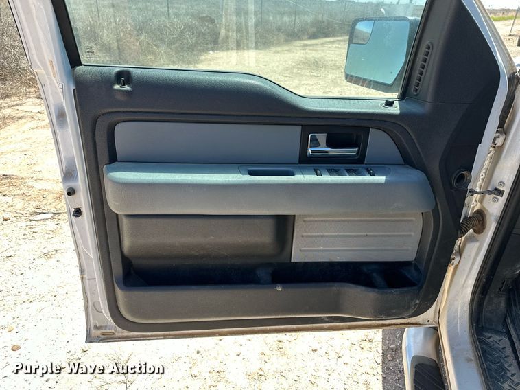 image for item EQ4700 2014 Ford F150 SuperCab pickup truck