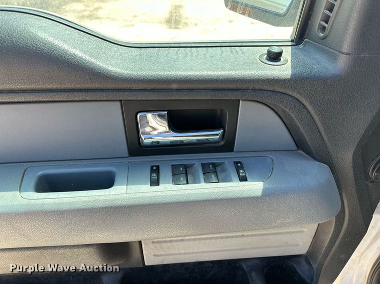 image for item EQ4700 2014 Ford F150 SuperCab pickup truck