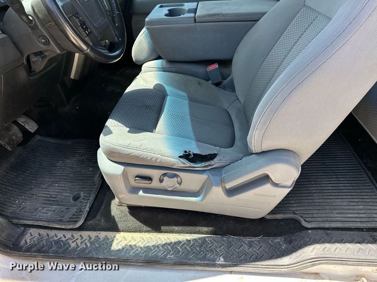 image for item EQ4700 2014 Ford F150 SuperCab pickup truck