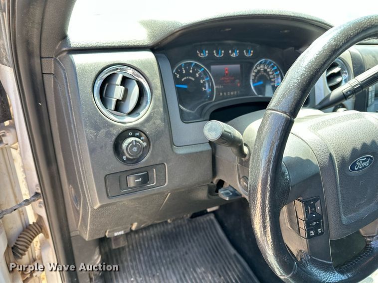 image for item EQ4700 2014 Ford F150 SuperCab pickup truck