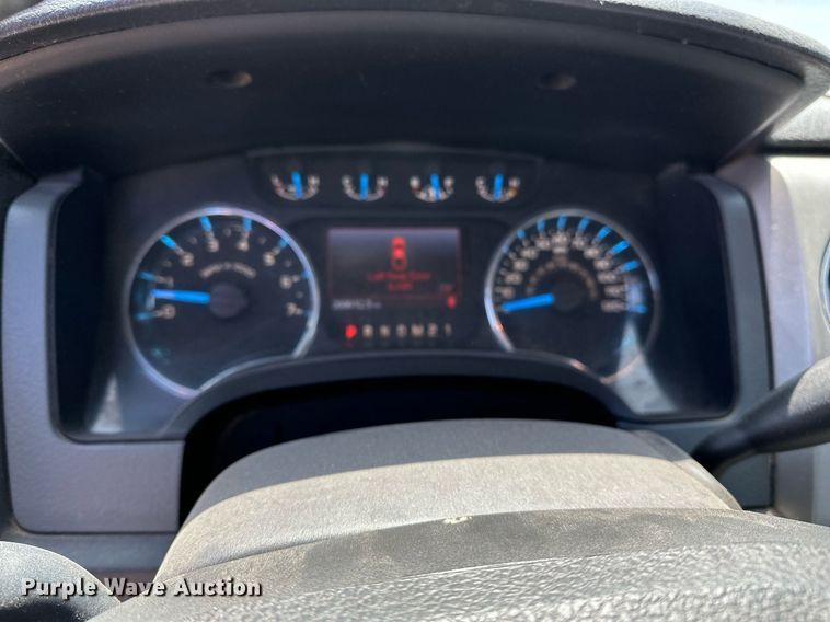 image for item EQ4700 2014 Ford F150 SuperCab pickup truck