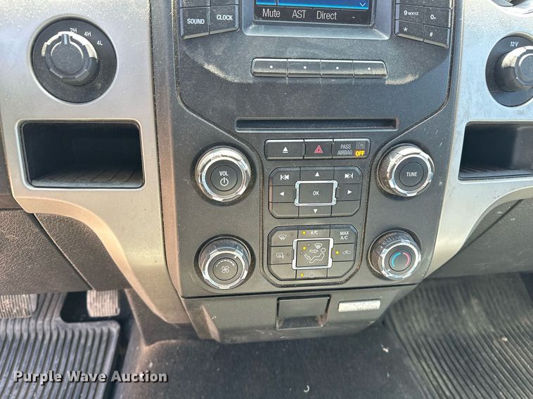 image for item EQ4700 2014 Ford F150 SuperCab pickup truck