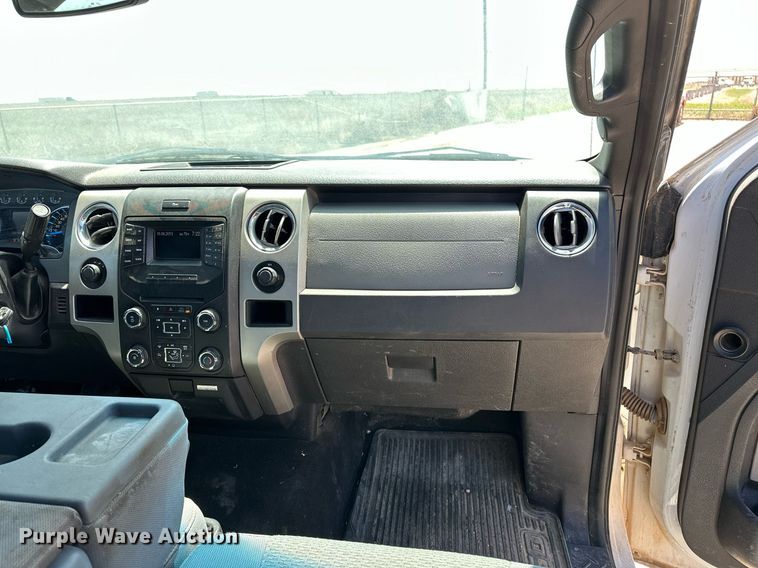 image for item EQ4700 2014 Ford F150 SuperCab pickup truck