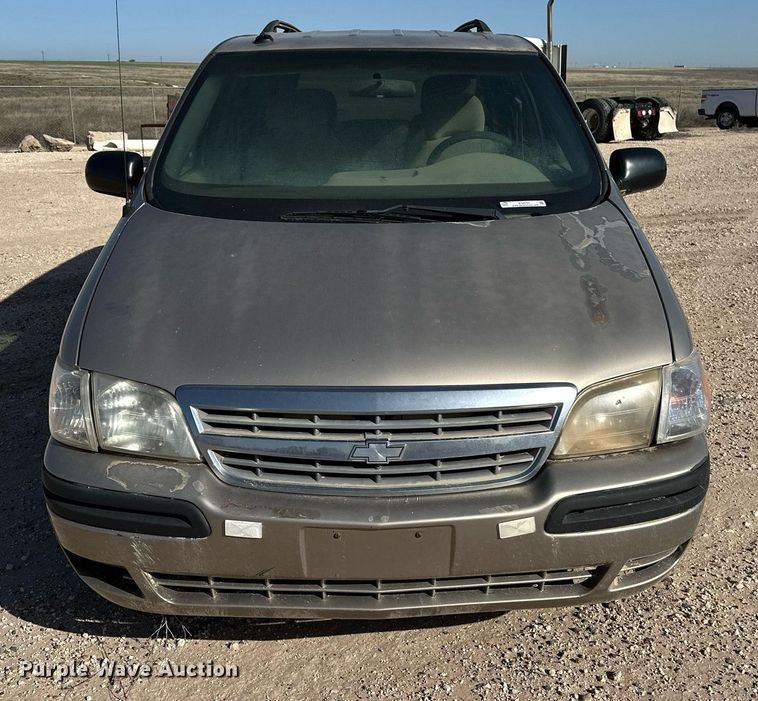 image for item EQ4701 2004 Chevrolet Venture van