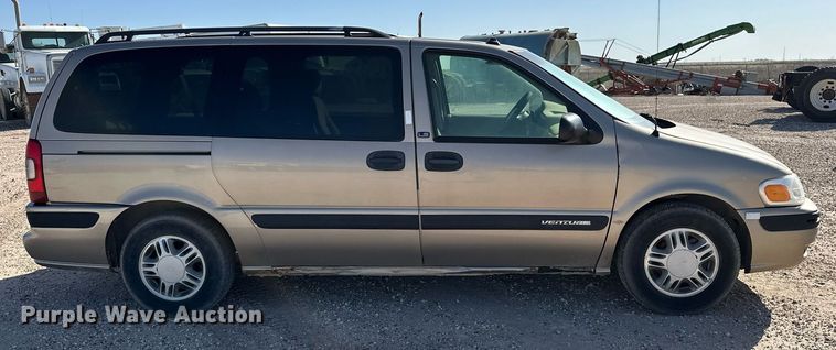 image for item EQ4701 2004 Chevrolet Venture van