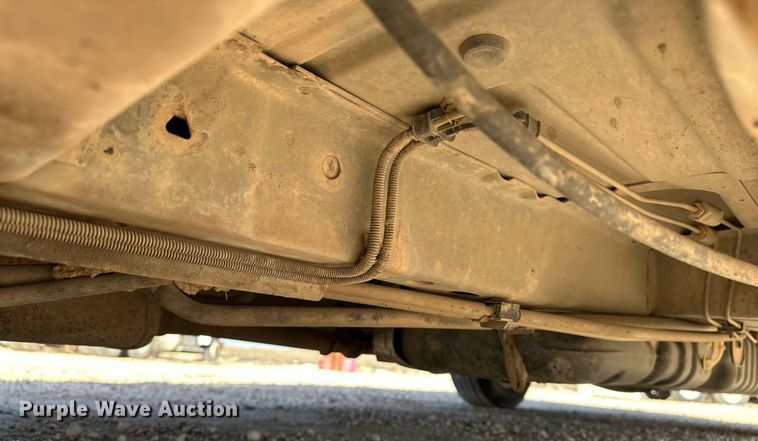 image for item EQ4701 2004 Chevrolet Venture van