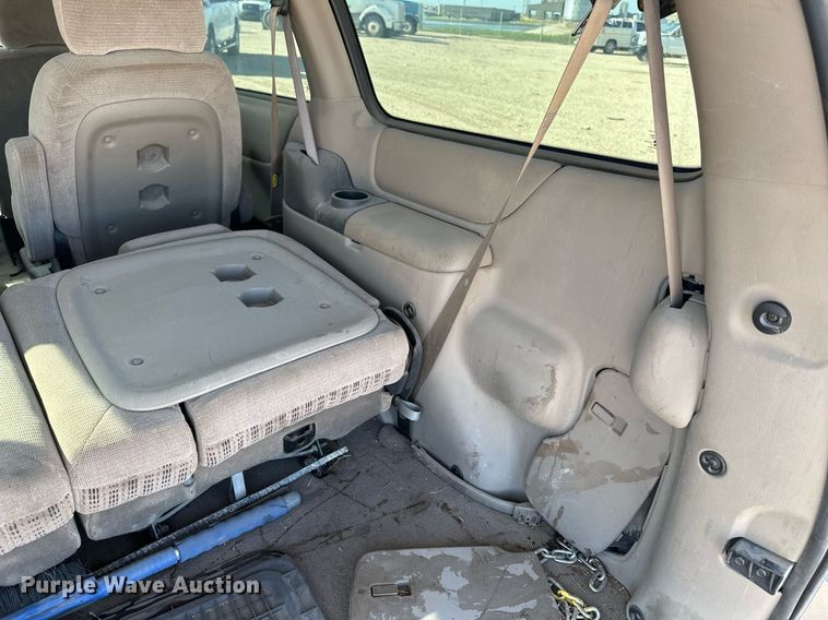 image for item EQ4701 2004 Chevrolet Venture van