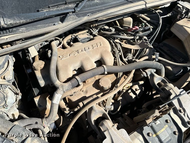 image for item EQ4701 2004 Chevrolet Venture van