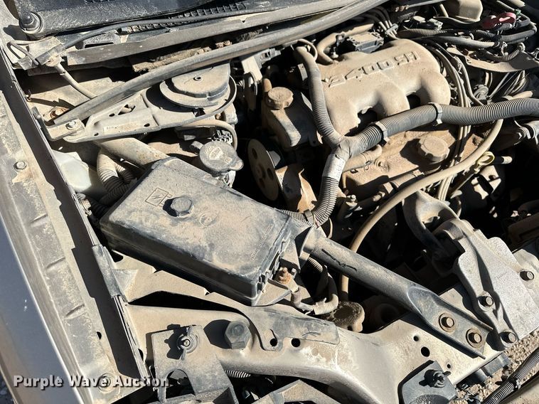 image for item EQ4701 2004 Chevrolet Venture van