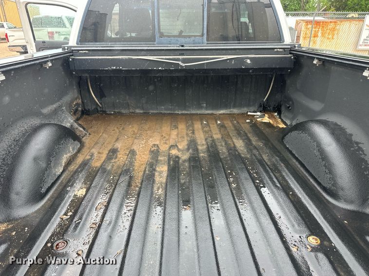 image for item EQ4714 2012 Ford F150 XLT SuperCab pickup truck