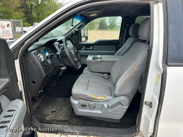 image for item EQ4714 2012 Ford F150 XLT SuperCab pickup truck