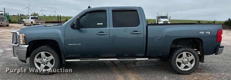 image for item EQ4726 2012 Chevrolet Silverado 2500HD Crew Cab pickup truck