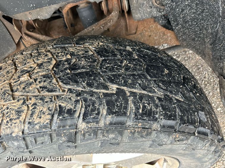 image for item EQ4726 2012 Chevrolet Silverado 2500HD Crew Cab pickup truck