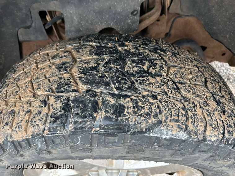 image for item EQ4726 2012 Chevrolet Silverado 2500HD Crew Cab pickup truck