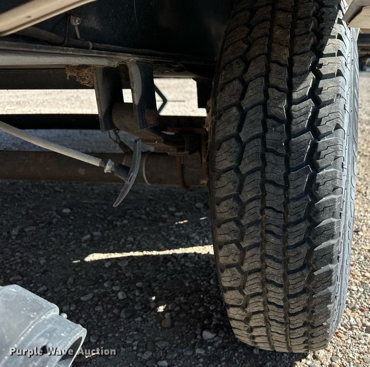 image for item EQ4753 2006 Dutchmen Colorado camper