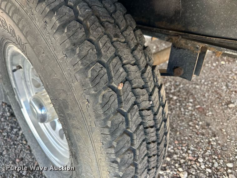 image for item EQ4753 2006 Dutchmen Colorado camper