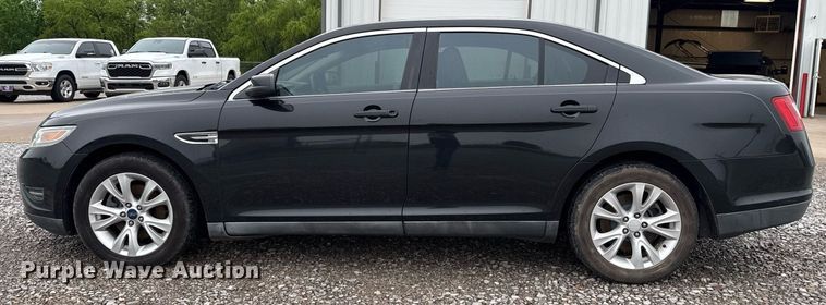 image for item ER1077 2011 Ford  Taurus  