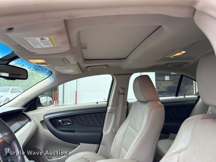 image for item ER1077 2011 Ford  Taurus  