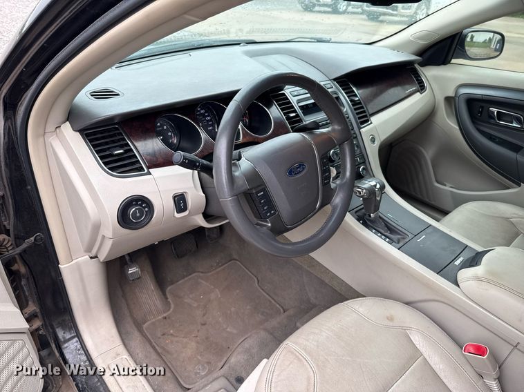 image for item ER1077 2011 Ford  Taurus  