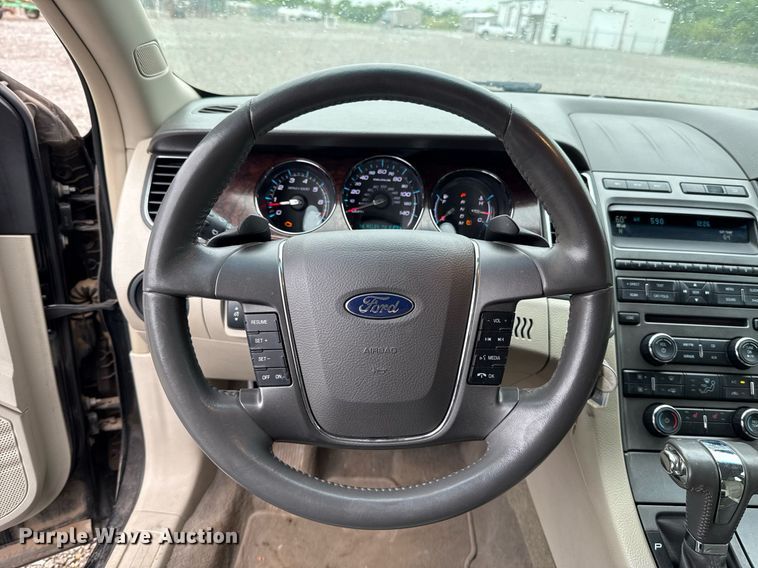 image for item ER1077 2011 Ford  Taurus  