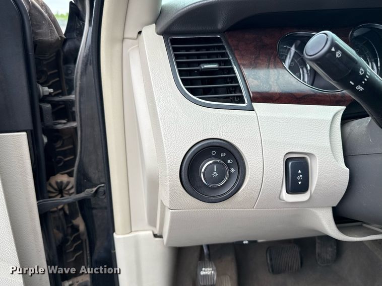 image for item ER1077 2011 Ford  Taurus  