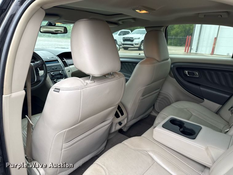 image for item ER1077 2011 Ford  Taurus  