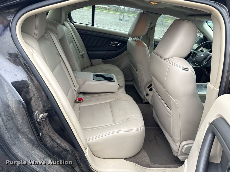 image for item ER1077 2011 Ford  Taurus  